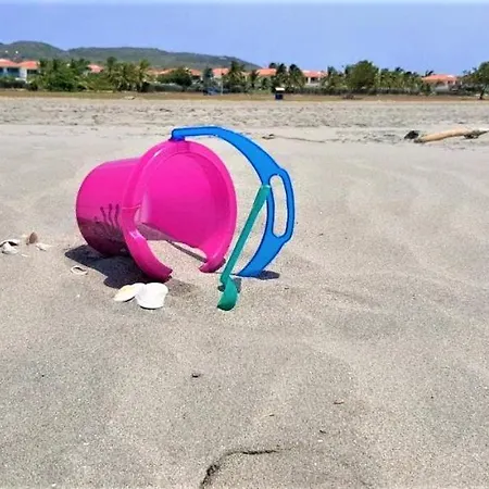En La Playa 7 *